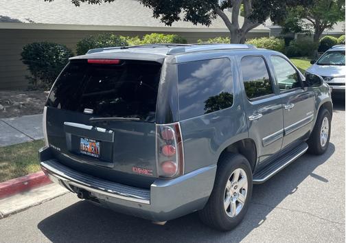 2007 GMC Yukon Denali