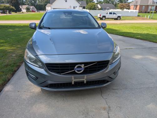 2017 Volvo S60 T5 Dynamic