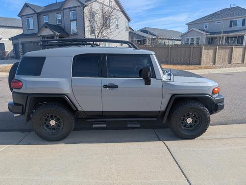 2013 Toyota FJ Cruiser Base