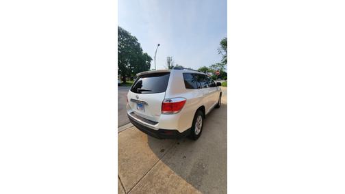 2013 Toyota Highlander SE