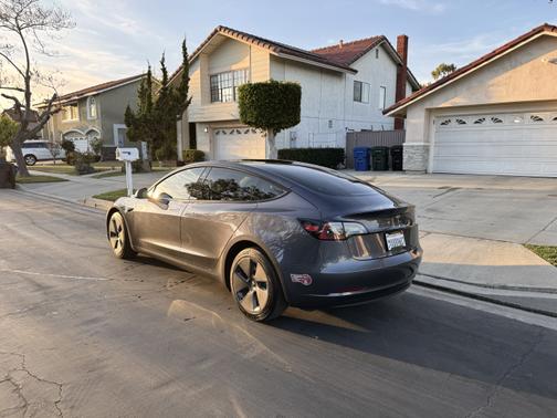 2023 Tesla Model 3 Base