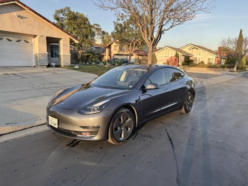 2023 Tesla Model 3 Base