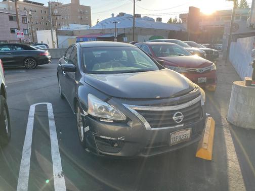 Gray 2013 Nissan Altima 3.5 S
