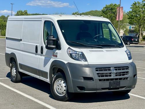 White 2015 RAM ProMaster 1500 Low Roof