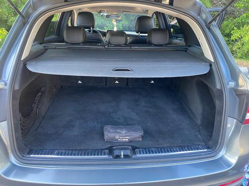 Gray 2016 Mercedes-Benz GLC 300 Base