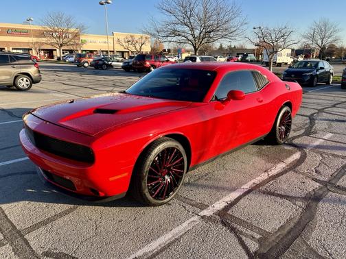 2010 Dodge Challenger SE