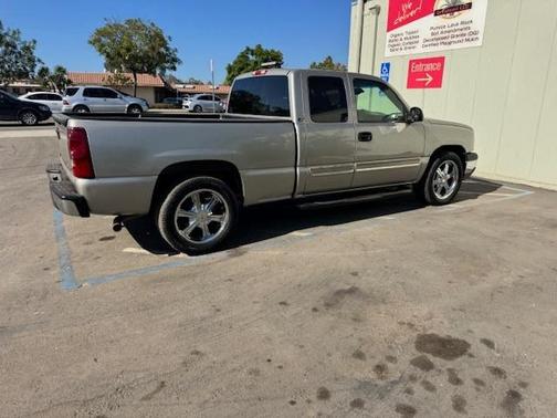 Beige 2003 Chevrolet Silverado 1500 LS Extended Cab