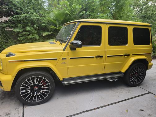 Yellow 2025 Mercedes-Benz AMG G 63 Base
