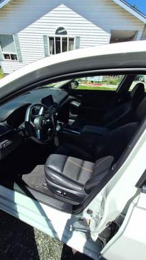 White 2022 Nissan Altima 2.5 SR