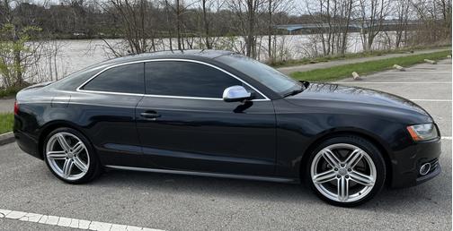 Photo 2 of 11 of 2012 Audi S5 4.2 Premium Plus