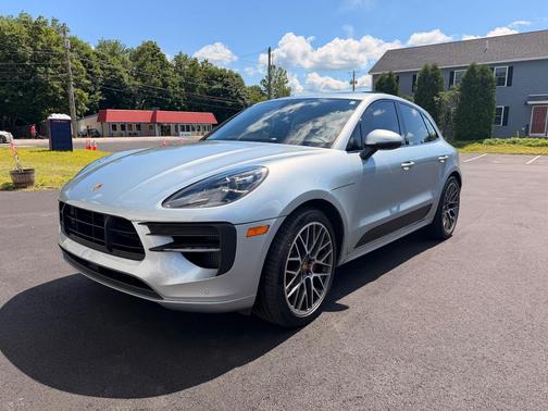 Silver 2021 Porsche Macan Macan GTS