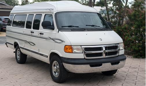 White 2002 Dodge Ram Van 3500