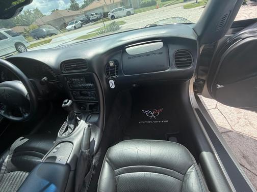 Silver 2001 Chevrolet Corvette Base