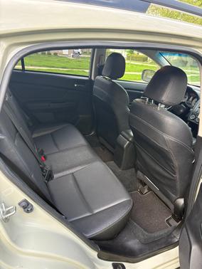 Beige 2013 Subaru XV Crosstrek 2.0i Limited