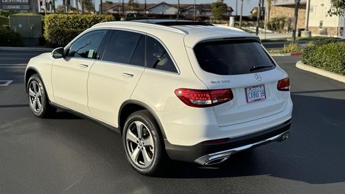 2018 Mercedes-Benz GLC 300 Base