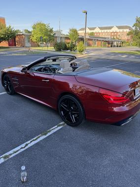 Red 2018 Mercedes-Benz SL 550 Base