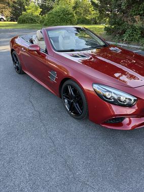 Red 2018 Mercedes-Benz SL 550 Base