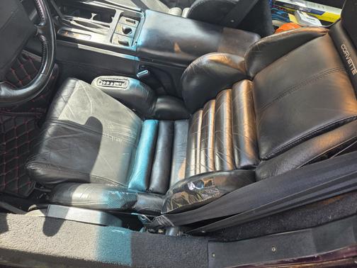 1992 Chevrolet Corvette Base