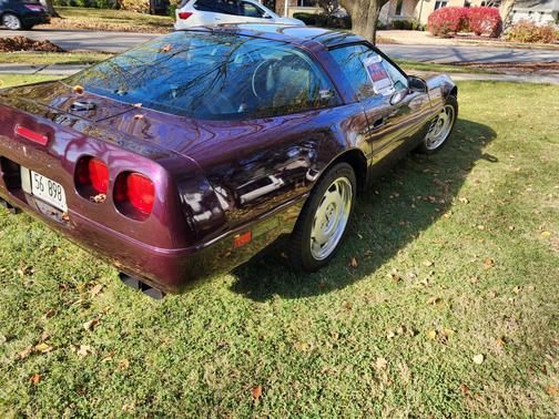 1992 Chevrolet Corvette Base