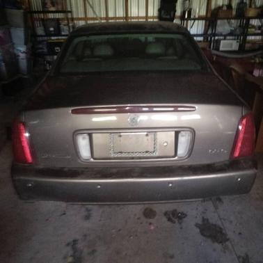 Brown 2002 Cadillac DeVille DTS