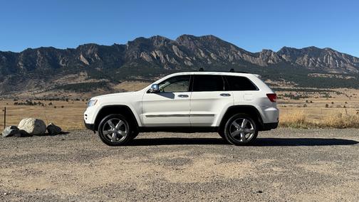 2012 Jeep Grand Cherokee Overland