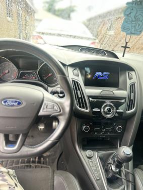 2017 Ford Focus RS Base