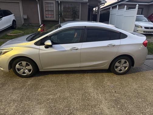 2017 Chevrolet Cruze LS