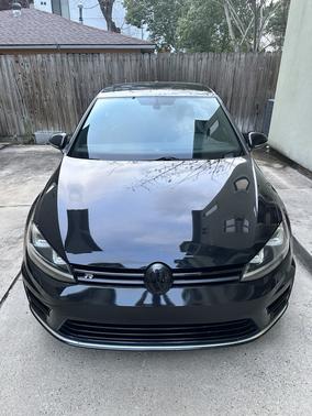 2016 Volkswagen Golf R 4-Door