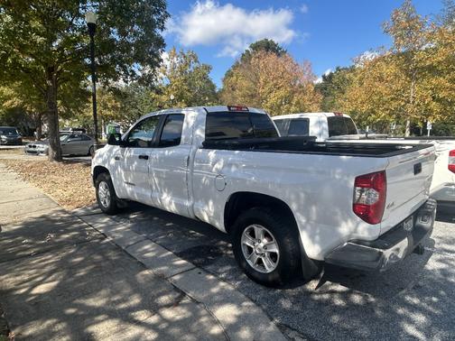2018 Toyota Tundra SR