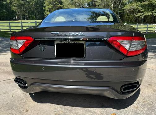 Gray 2013 Maserati GranTurismo Sport