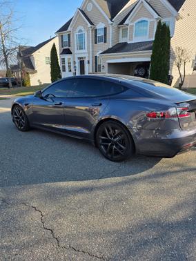 2022 Tesla Model S Plaid