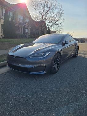 2022 Tesla Model S Plaid