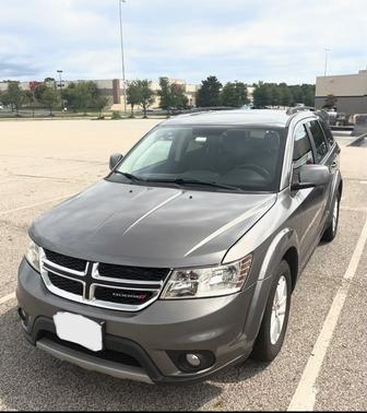 Gray 2013 Dodge Journey SXT