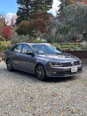 2017 Volkswagen Jetta 1.8T Sport