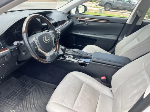 2014 Lexus ES 350 Base