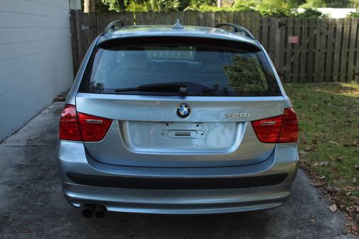 2009 BMW 328 i