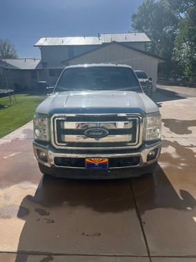 White 2015 Ford F-250 XLT