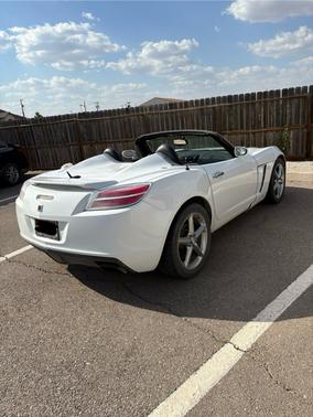 2008 Saturn Sky Red Line