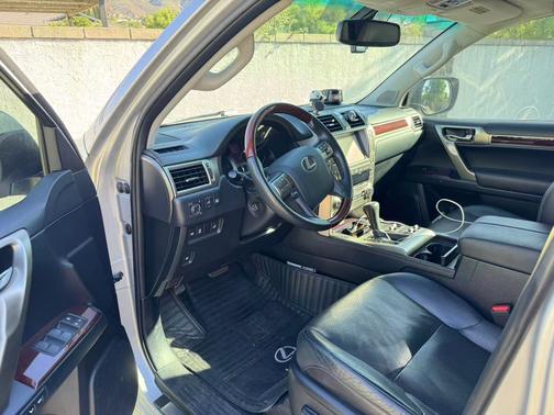 Silver 2014 Lexus GX 460 Base