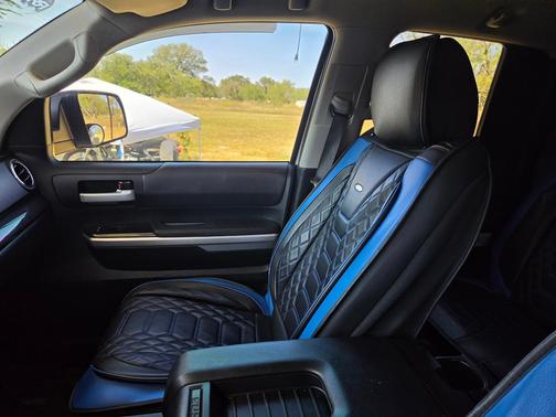 Silver 2014 Toyota Tundra SR5