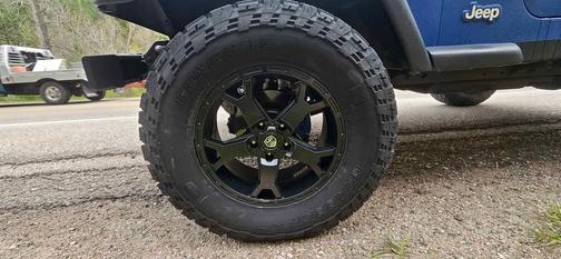Blue 1999 Jeep Wrangler SE
