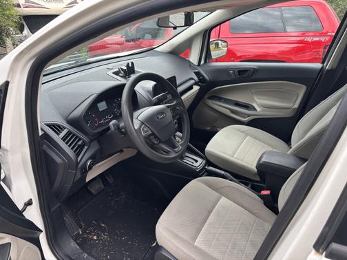 2018 Ford EcoSport S