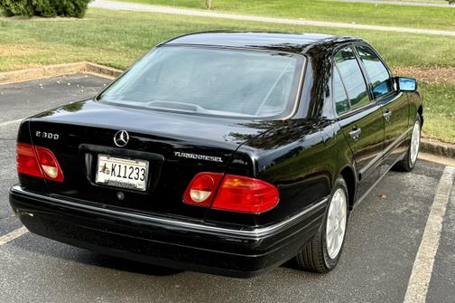 1999 Mercedes-Benz E-Class E300 Turbodiesel