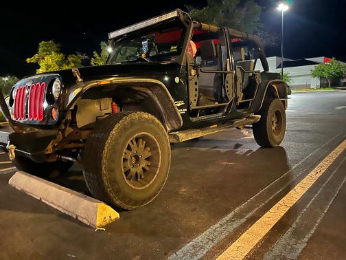 Black 2007 Jeep Wrangler Unlimited Sahara