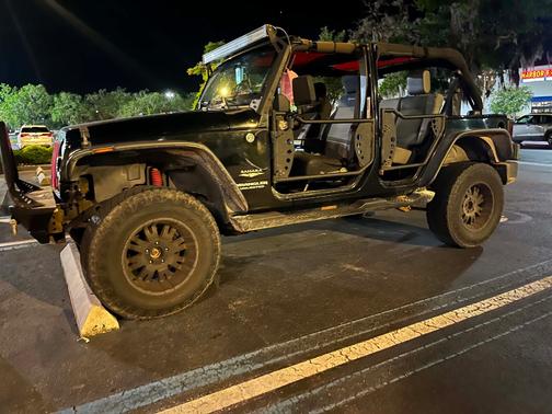 Black 2007 Jeep Wrangler Unlimited Sahara