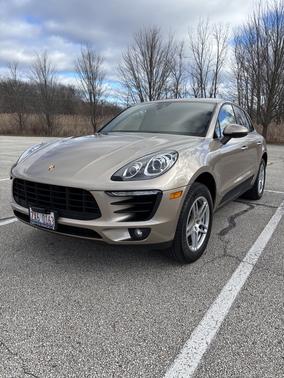 2017 Porsche Macan Macan
