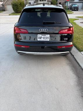 Black 2018 Audi Q5 2.0T Premium