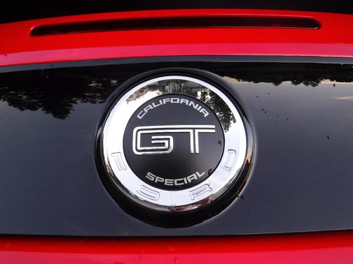 2013 Ford Mustang GT Premium