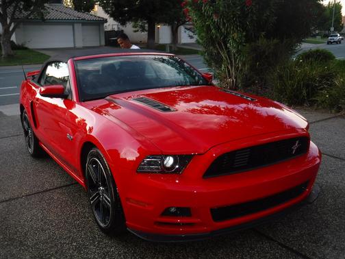 2013 Ford Mustang GT Premium