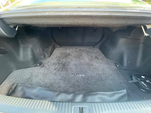 2017 Lexus IS 200t Base